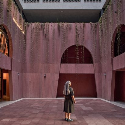 51-1 Arquitectos creates pink concrete convent in Peru
