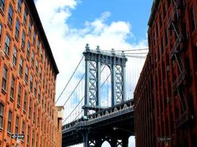 Macron-Backed Bill to Return Art Looted During Colonial Era Passes French Senate